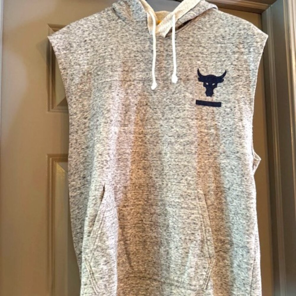 UNDER ARMOR-THE ROCK WORKOUT SHIRT